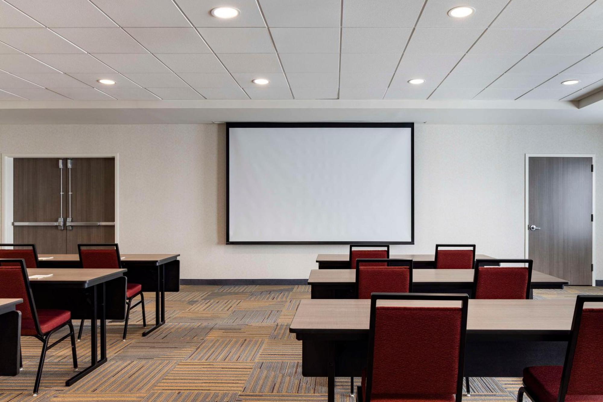 Home2 Suites By Hilton East Haven New Haven מראה חיצוני תמונה