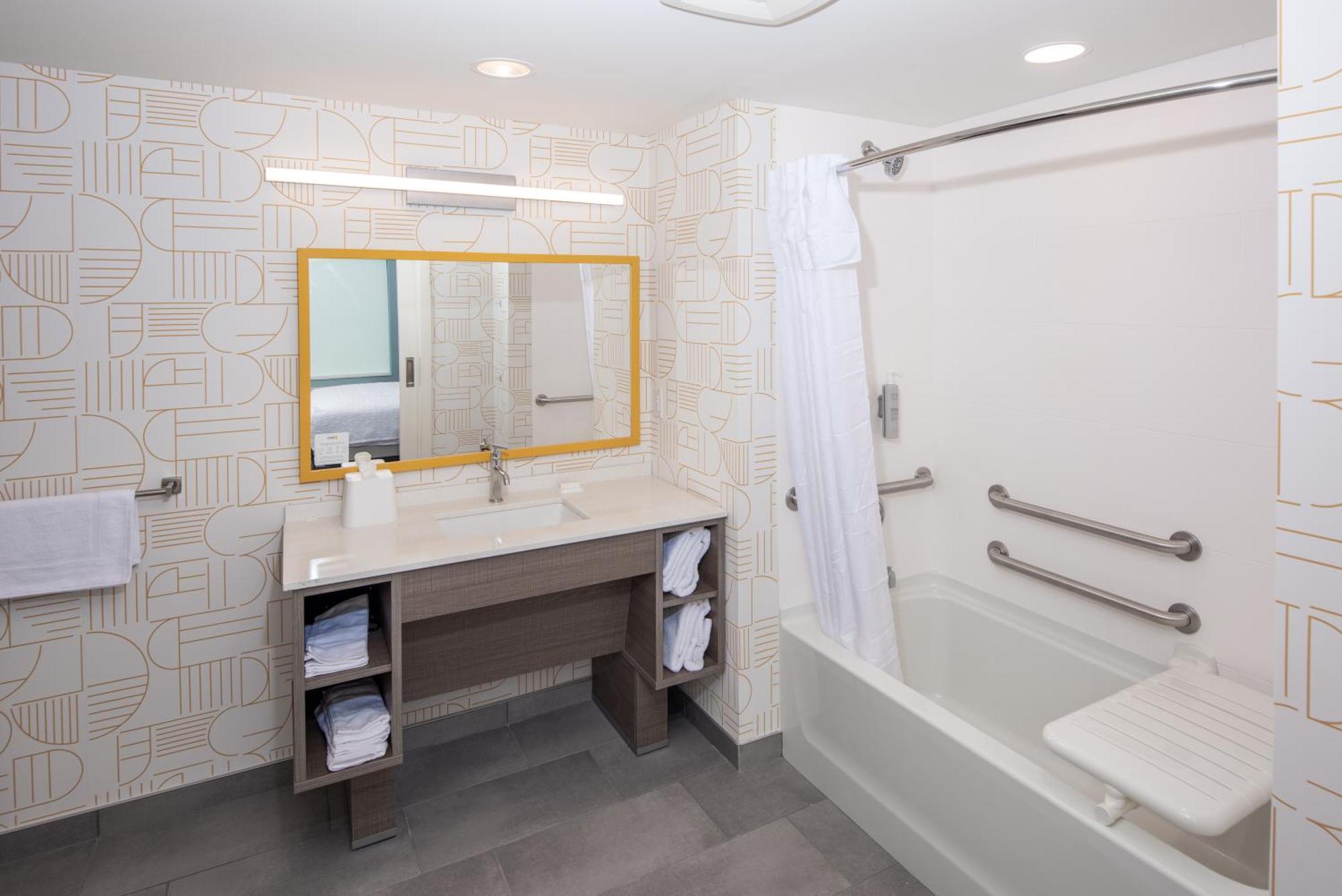 Home2 Suites By Hilton East Haven New Haven מראה חיצוני תמונה
