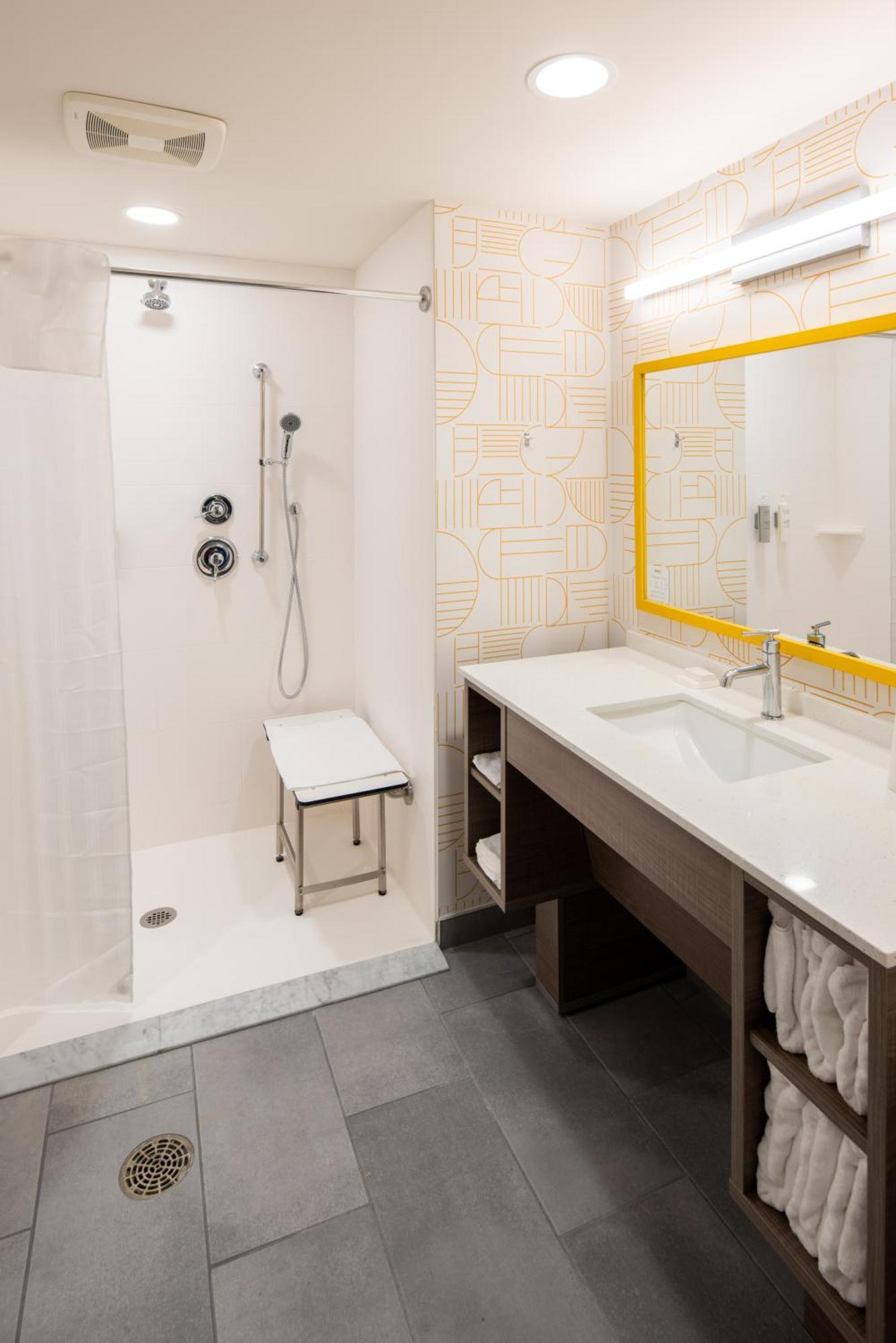 Home2 Suites By Hilton East Haven New Haven מראה חיצוני תמונה